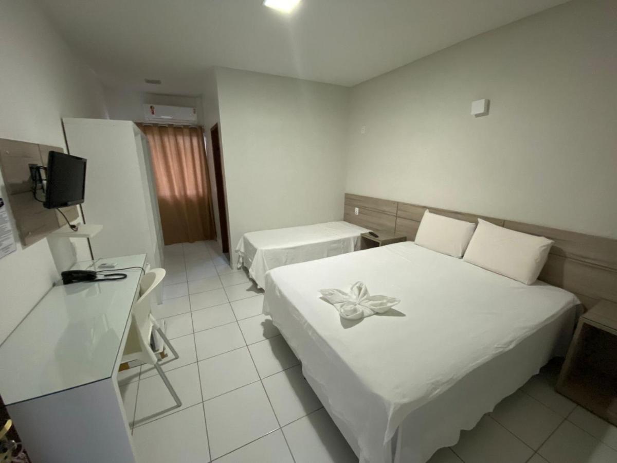 Hotel Sabrina Guanambi Luaran gambar